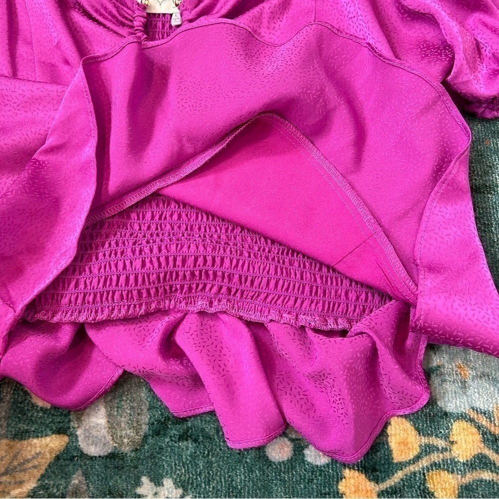 WAYF Blouse Large pink ruffle Sweetheart notch peplum Puff Sleeve Top NWT - Picture 13 of 14